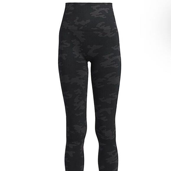 NWT Spanx Look At Me Now Leggings Black Camo Small - Picture 6 of 13